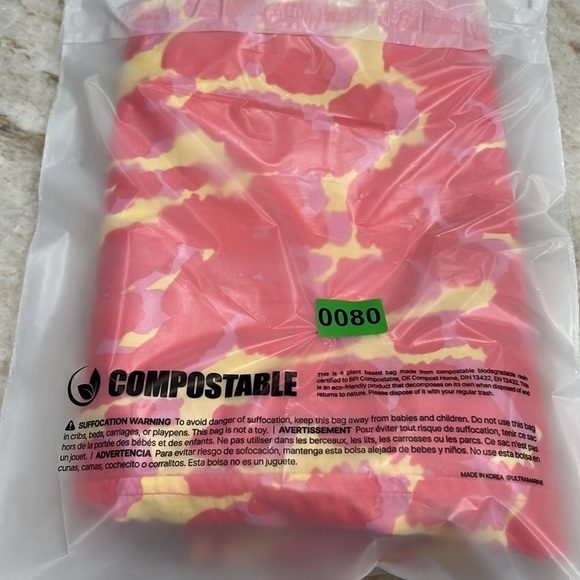 VINTAGE GAP | Red/Yellow/Purple Camo Button Up Sleeveless Blouse | Medium - Picture 10 of 10